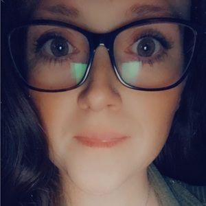 Meet your Posher, Jacquelyn